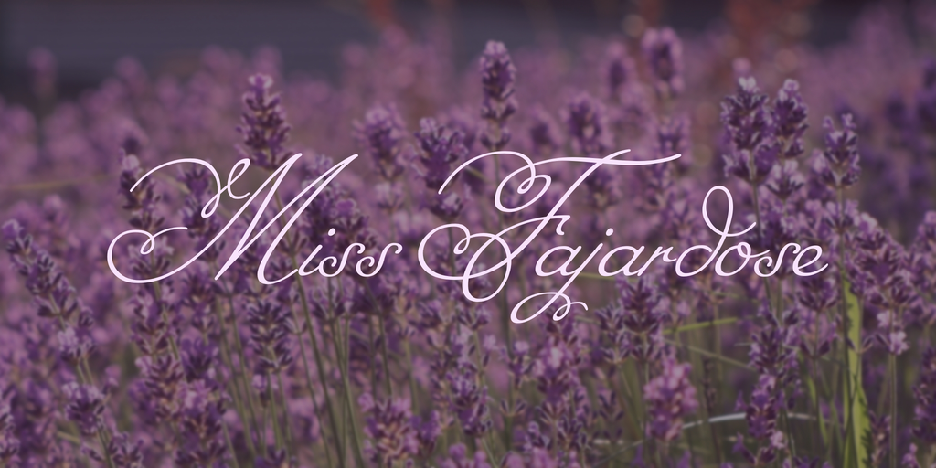 폰트 Miss Fajardose