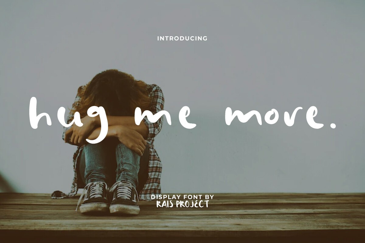 폰트 Hug Me More